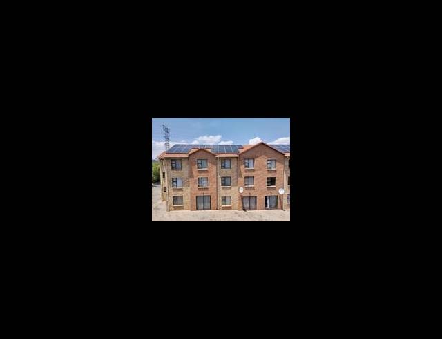 2 BEDROOM PROPERTY TO RENT IN KOSMOSDAL